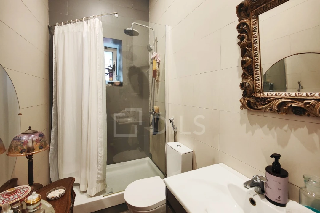 Apartamento T3 para Venda em Santo António Foto 13