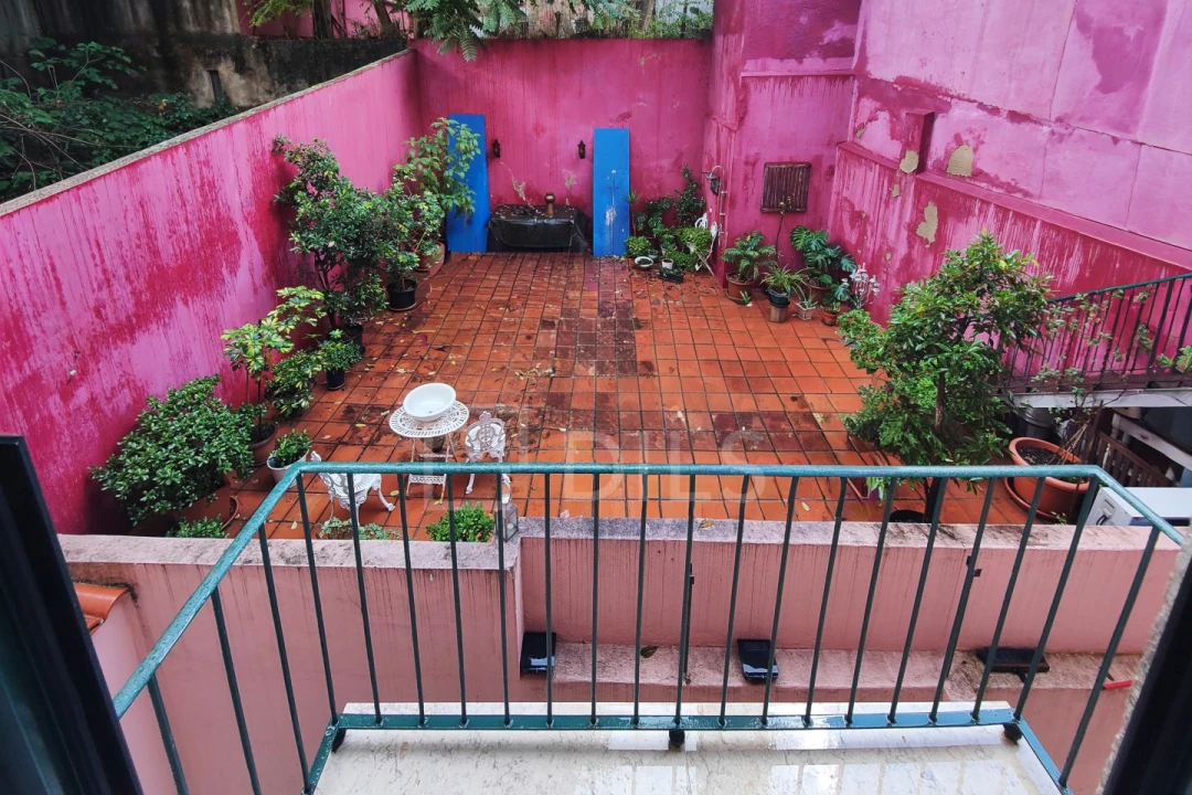Apartamento T3 para Venda em Santo António Foto 2