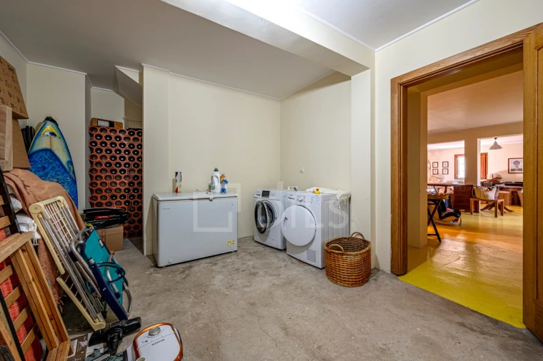 Moradia T6 para Venda em Santa Maria do Castelo e Santiago e Santa Susana Foto 20