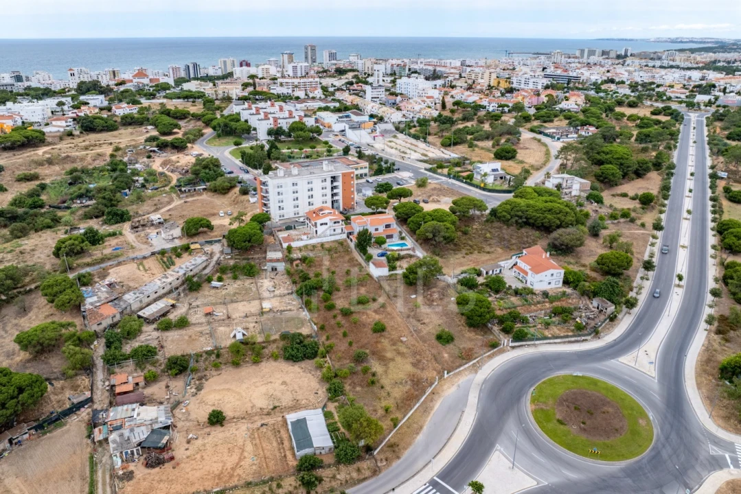 Terreno para Venda em Quarteira Foto 7