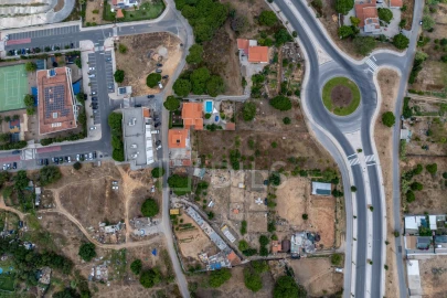 Terreno para Venda em Quarteira