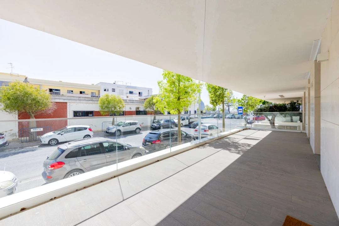 Apartamento T4 para Venda em Olhão Foto 25