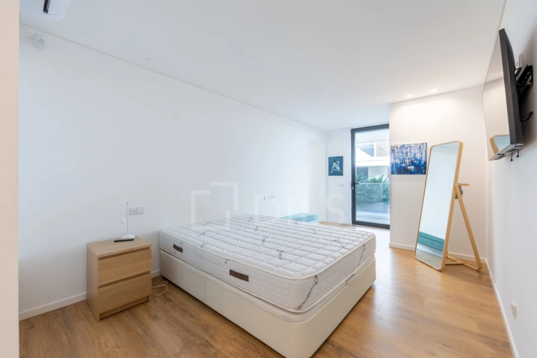 Apartamento T4 para Venda em Olhão Foto 23