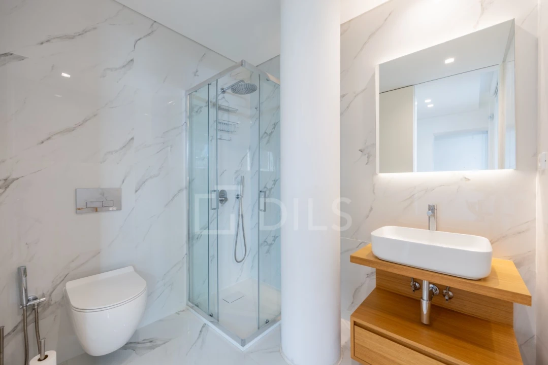 Apartamento T4 para Venda em Olhão Foto 24