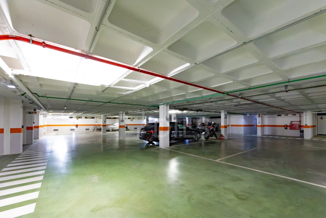 Apartamento T4 para Venda em Olhão Foto 27