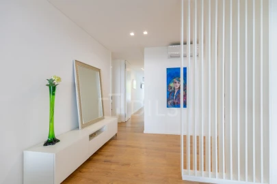 Apartamento T4 para Venda em Olhão