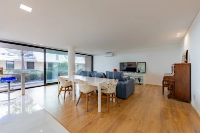 Apartamento T4 para Venda em Olhão