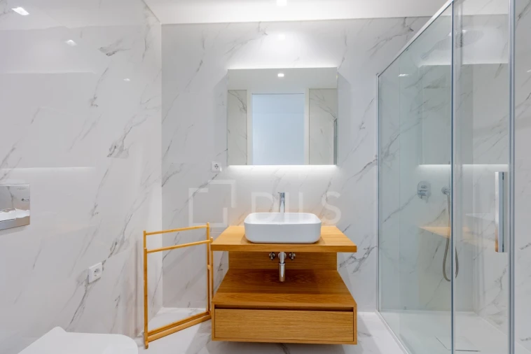 Apartamento T4 para Venda em Olhão Foto 20
