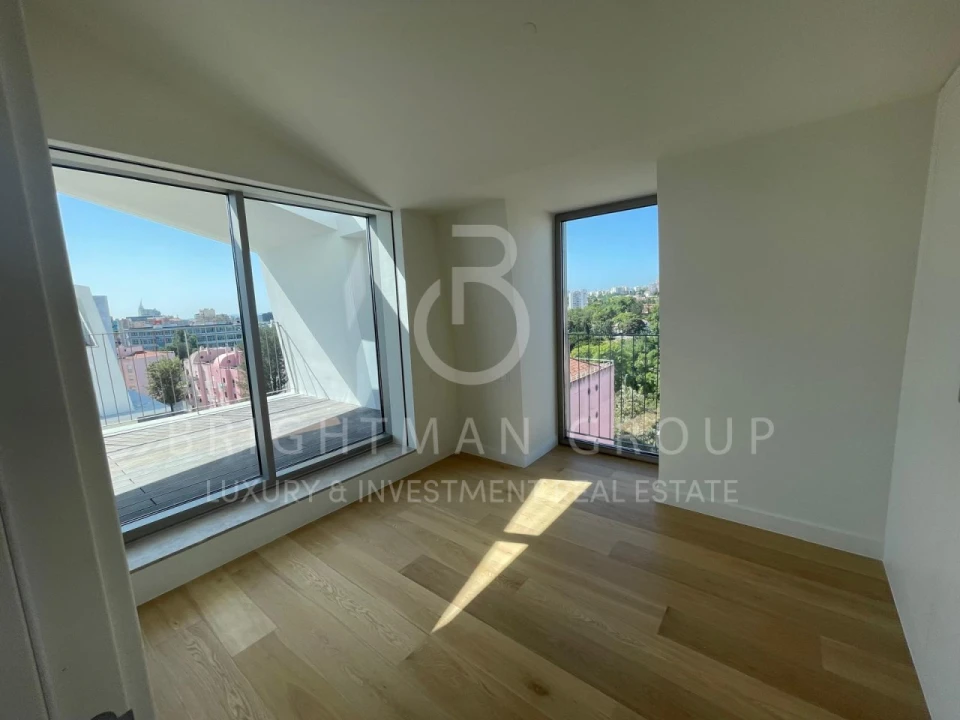 Apartamento T3 para Venda em Moscavide e Portela Foto 18
