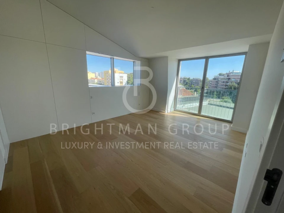 Apartamento T3 para Venda em Moscavide e Portela Foto 11