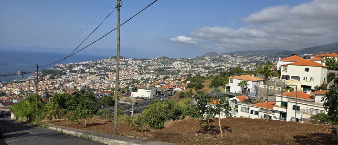 Terreno para Venda em Funchal (Santa Maria Maior) Foto 6