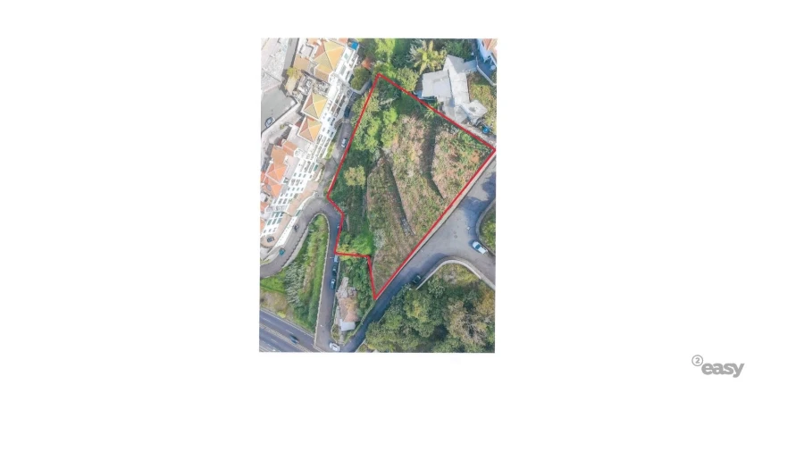 Terreno para Venda em Funchal (Santa Maria Maior) Foto 3