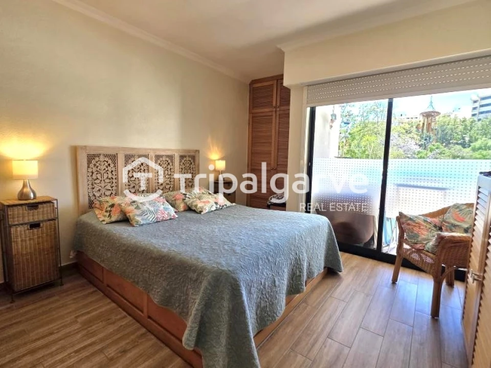 Apartamento T2 para Venda em Quarteira Foto 3