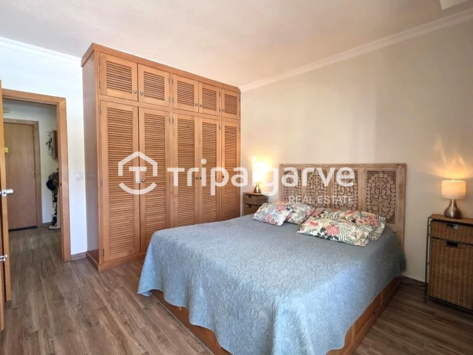 Apartamento T2 para Venda em Quarteira Foto 15
