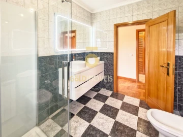 Moradia T3 para Venda em Canedo, Vale e Vila Maior