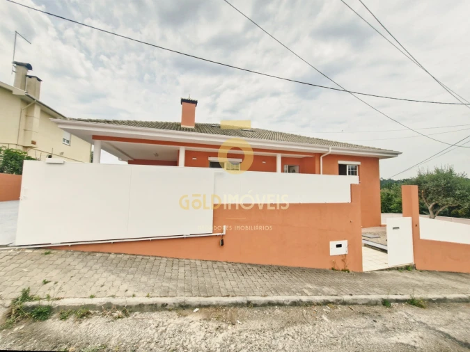 Moradia T3 para Venda em Canedo, Vale e Vila Maior Foto 36