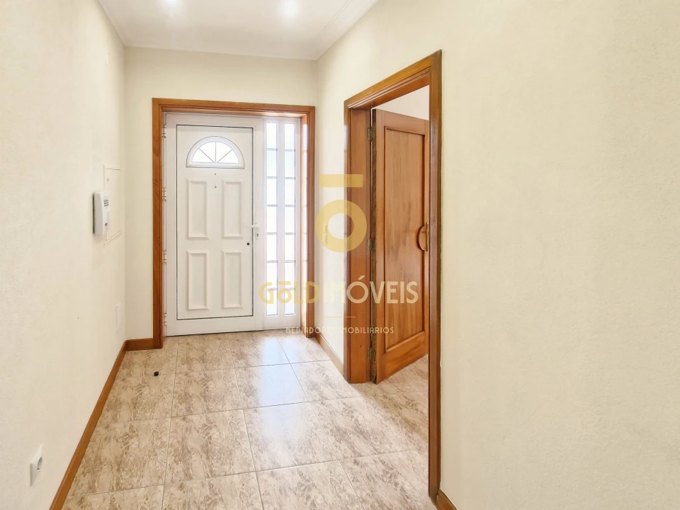 Moradia T3 para Venda em Canedo, Vale e Vila Maior Foto 2