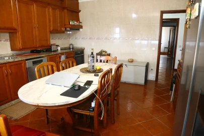 Apartamento T2 para Venda em Lustosa e Barrosas (Santo Estêvão)