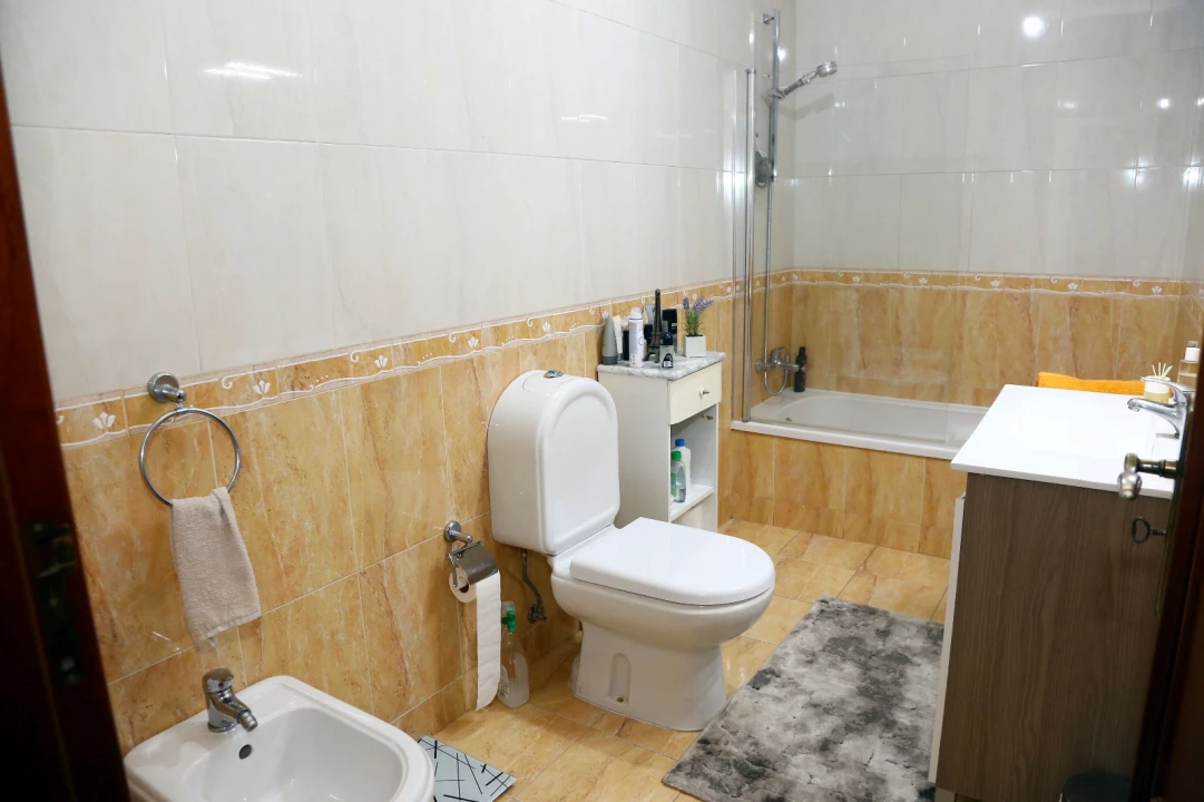 Apartamento T2 para Venda em Lustosa e Barrosas (Santo Estêvão) Foto 16