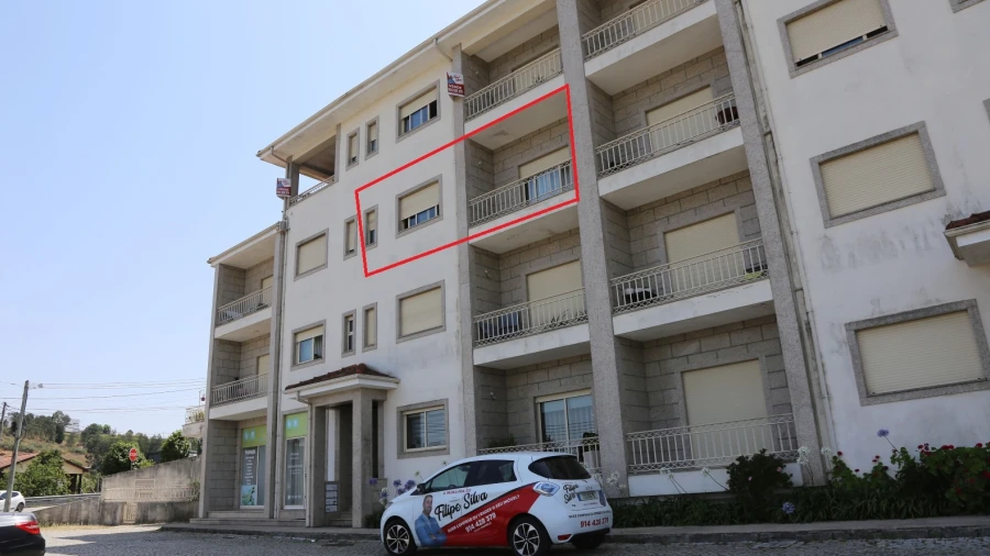 Apartamento T2 para Venda em Lustosa e Barrosas (Santo Estêvão)