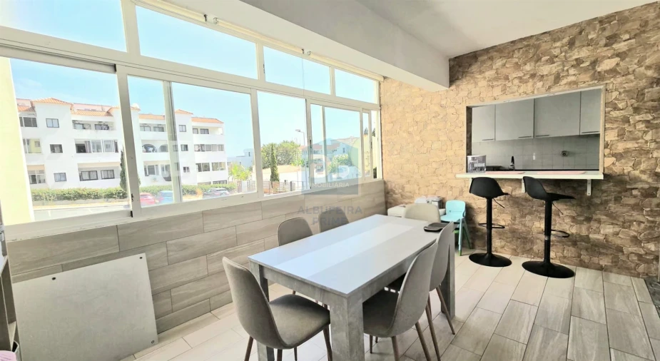Apartamento T1 para Venda em Albufeira e Olhos de Água Foto 8