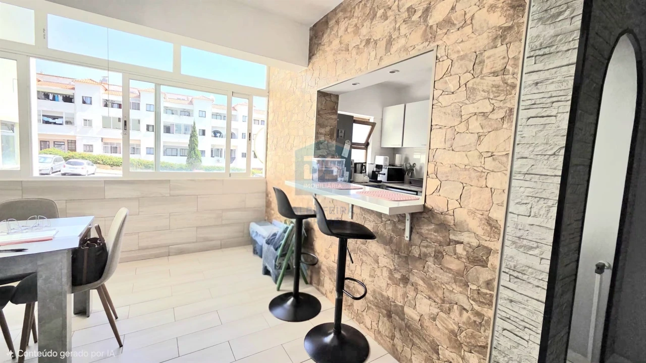 Apartamento T1 para Venda em Albufeira e Olhos de Água Foto 16