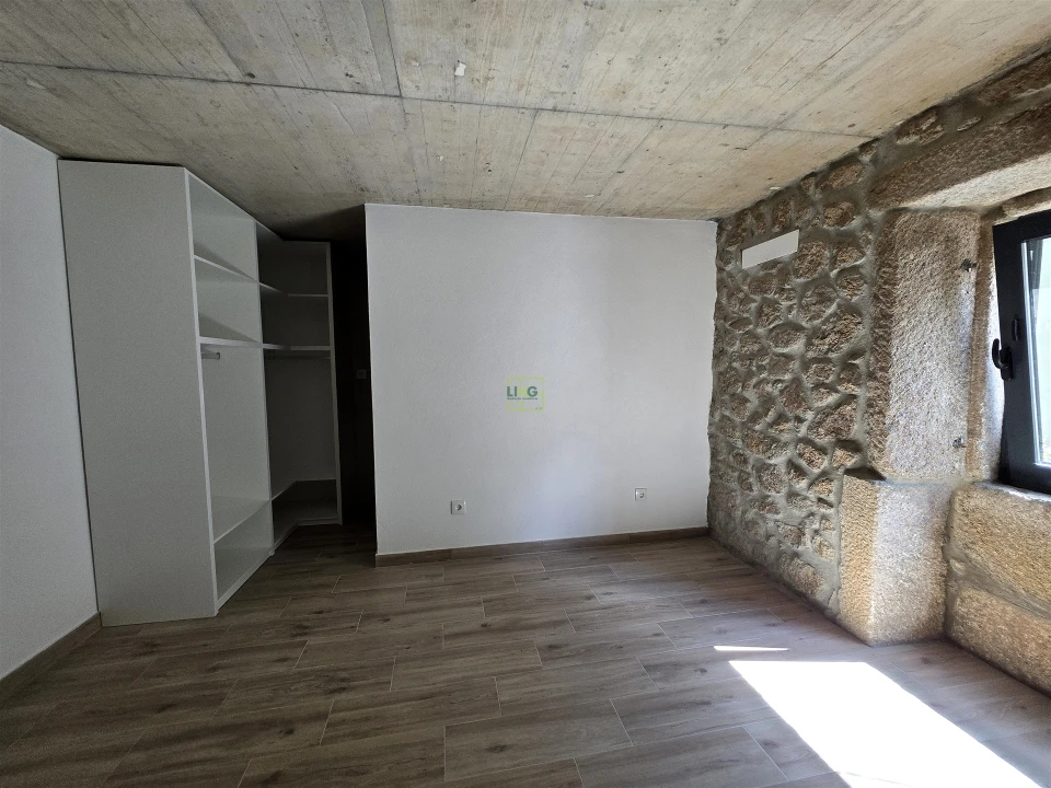 Moradia T2 para Venda em Escalos de Cima e Lousa Foto 12