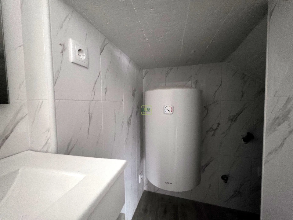 Moradia T2 para Venda em Escalos de Cima e Lousa Foto 6