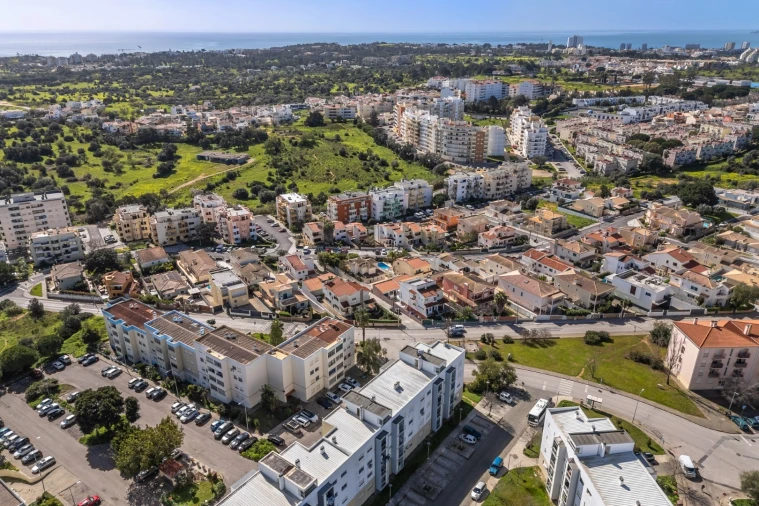 Apartamento T3 para Venda em Portimão Foto 30