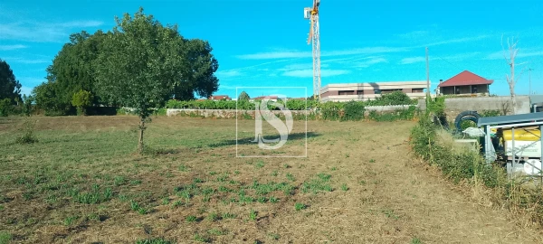 Terreno para Venda em Meixomil