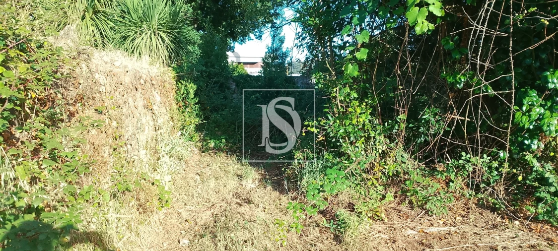 Terreno para Venda em Meixomil Foto 9