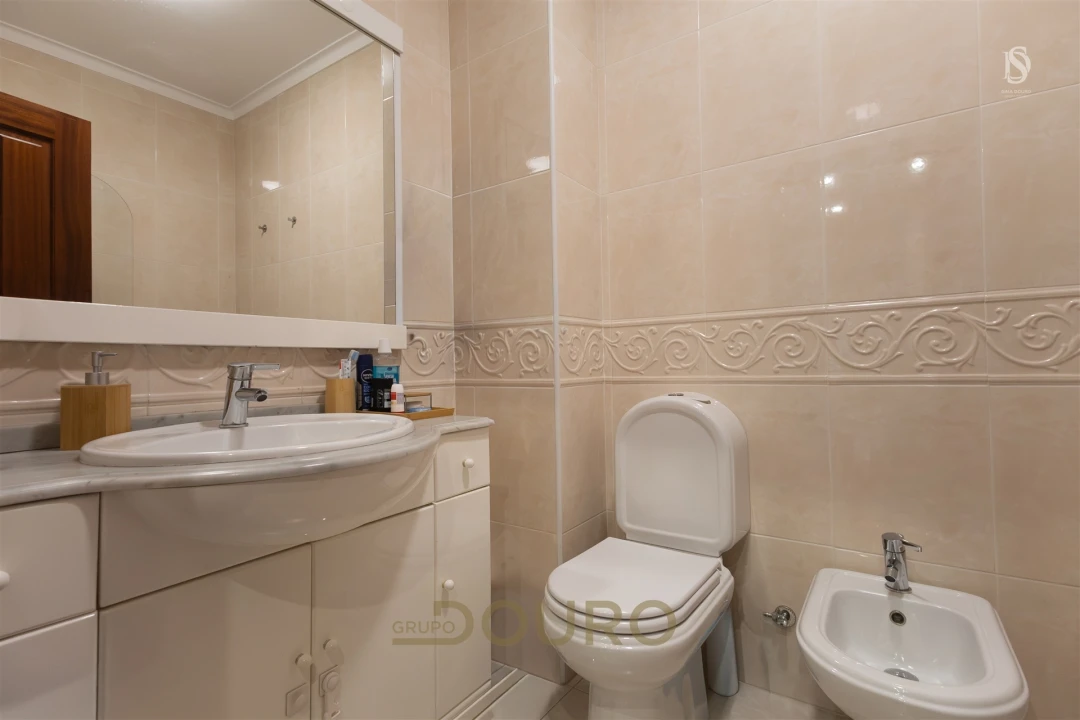 Apartamento T3 para Venda em São Bernardo Foto 14
