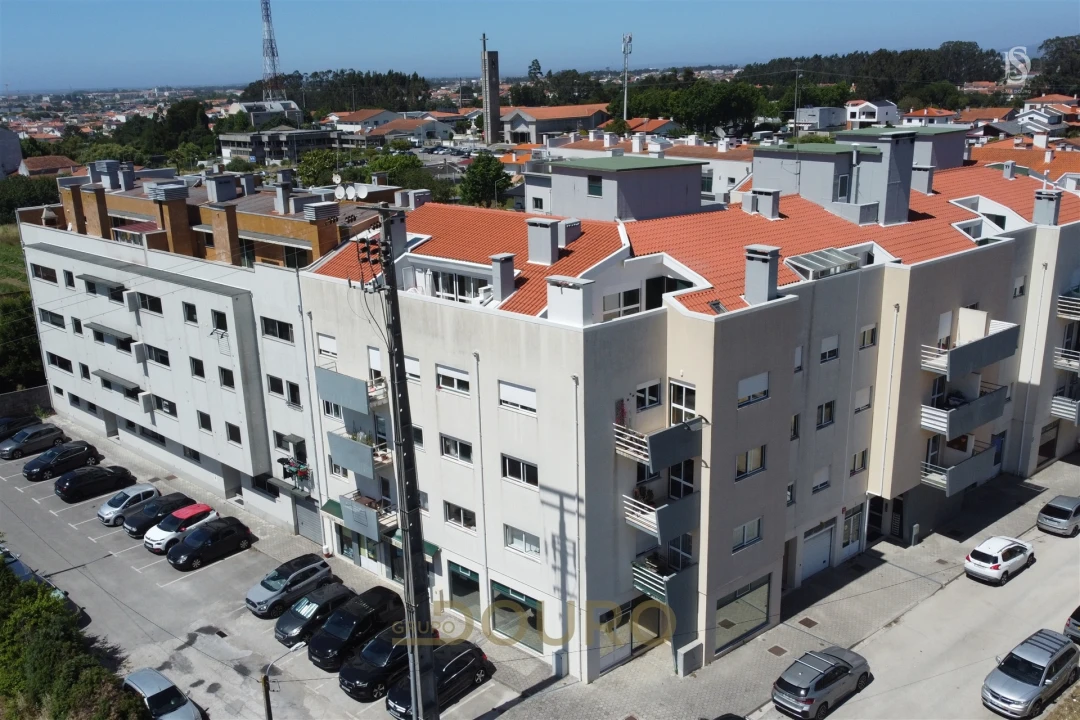 Apartamento T3 para Venda em São Bernardo Foto 32