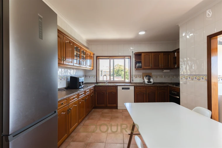 Apartamento T3 para Venda em São Bernardo Foto 68