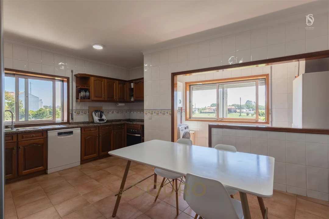 Apartamento T3 para Venda em São Bernardo Foto 72