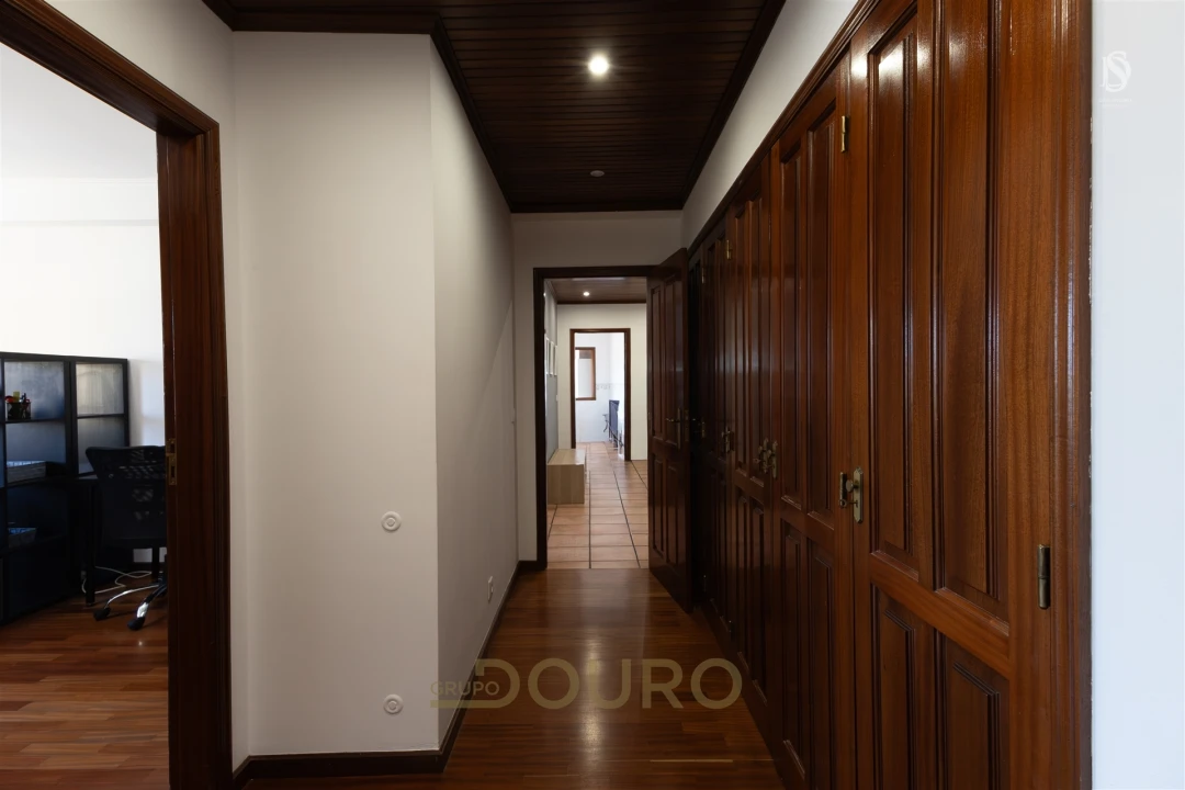 Apartamento T3 para Venda em São Bernardo Foto 73
