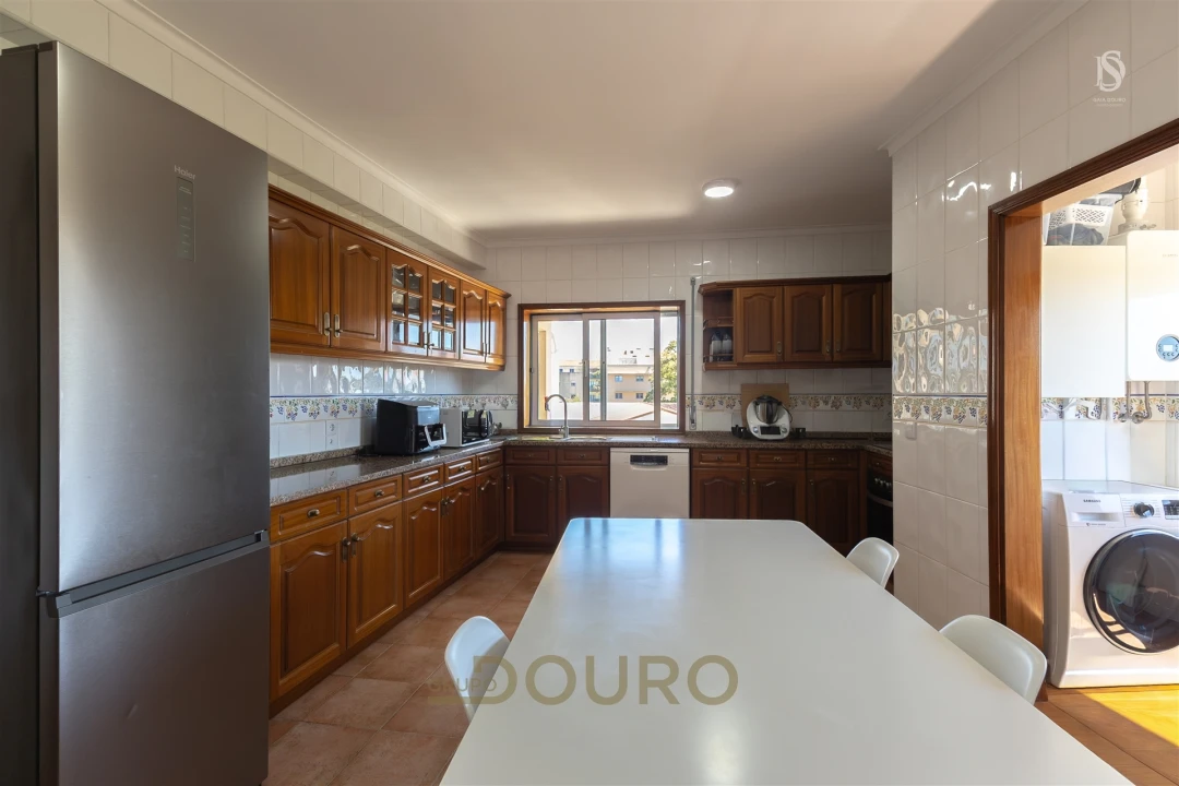 Apartamento T3 para Venda em São Bernardo Foto 71