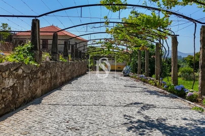 Quinta T15 para Venda em Geraz do Lima (Santa Maria, Santa Leocádia, Moreira), Deão