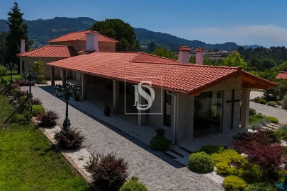 Quinta T15 para Venda em Geraz do Lima (Santa Maria, Santa Leocádia, Moreira), Deão