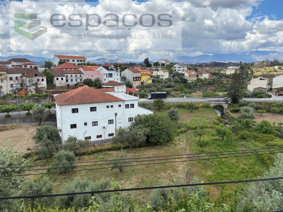 Moradia T7 para Venda em Silvares Foto 42