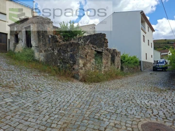 Moradia T1 para Venda em Silvares
