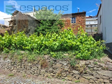 Moradia T1 para Venda em Silvares