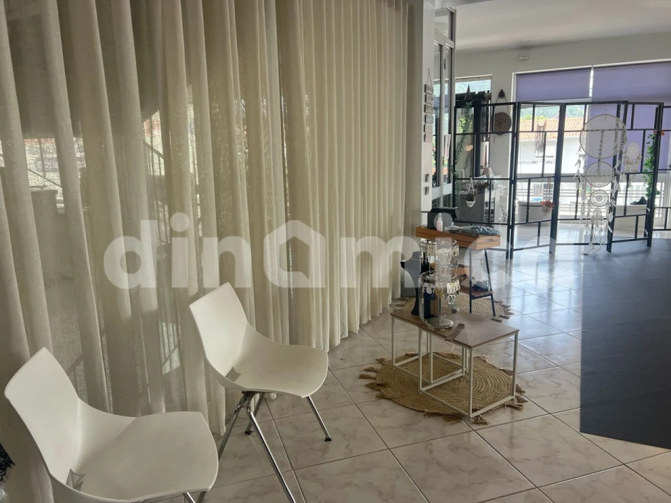 Loja para Arrendamento em Airão Santa Maria, Airão São João e Vermil Foto 5