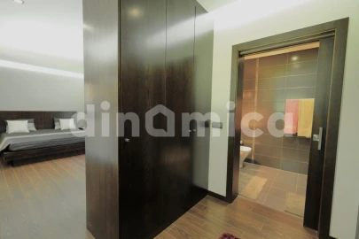 Moradia T5 para Venda em Antas e Abade de Vermoim