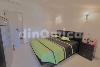 Moradia T5 para Venda em Antas e Abade de Vermoim