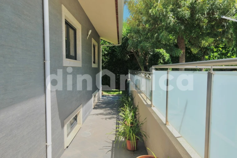 Moradia T5 para Venda em Antas e Abade de Vermoim Foto 47