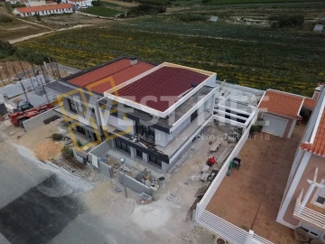 Moradia T3 para Venda em Encarnação
