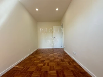 Apartamento T2 para Venda em Algés, Linda-A-Velha e Cruz Quebrada-Dafundo