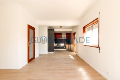 Apartamento T2 para Venda em Baguim do Monte (Rio Tinto)