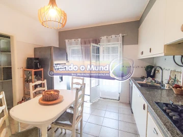 Apartamento T3 para Venda em Almeirim